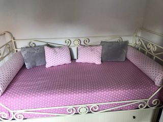 Cama divan de forja