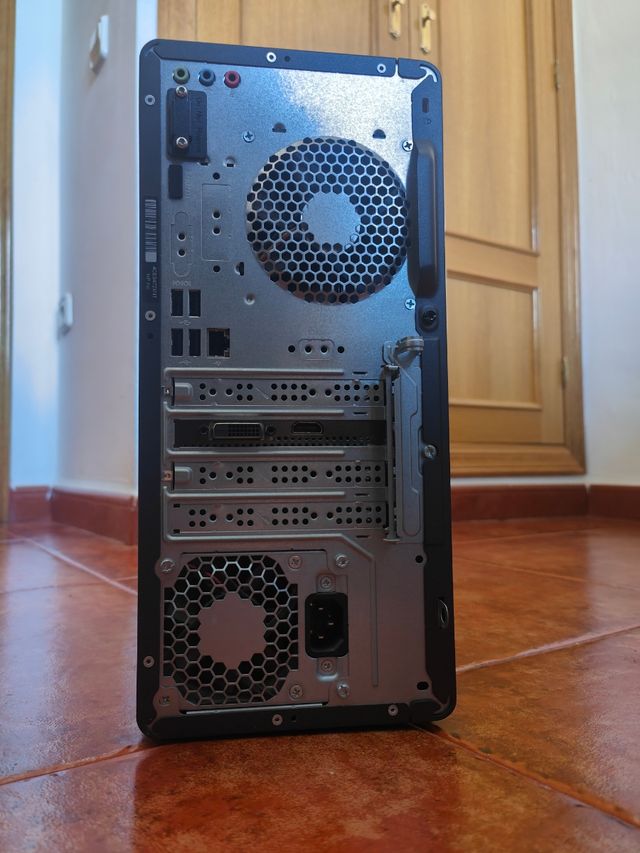 HP torre PC ENVY TE01-0008ns 