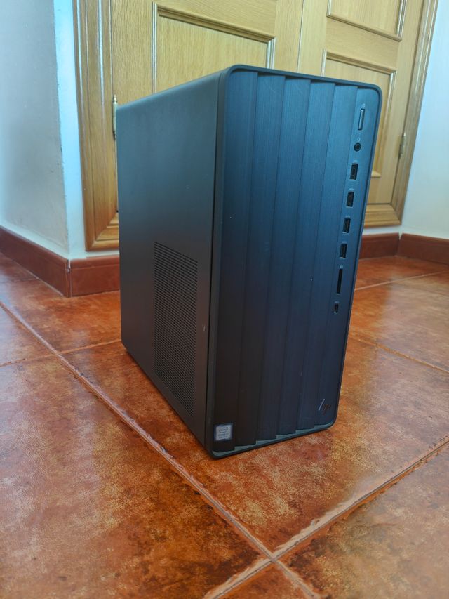 HP torre PC ENVY TE01-0008ns 
