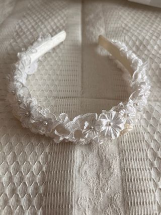 Vestido de comunión blanco de niña.