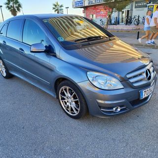 Alquiler Mercedes B