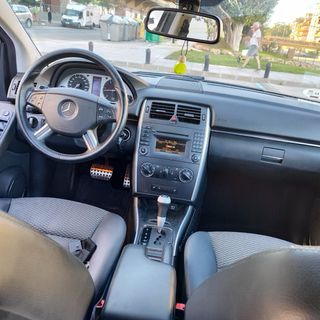 Alquiler Mercedes B