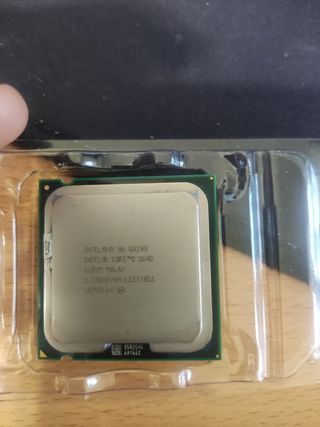 Procesador INTEL Q8200 2,33Ghz socket 775