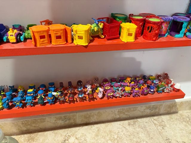 Coleccion superthings