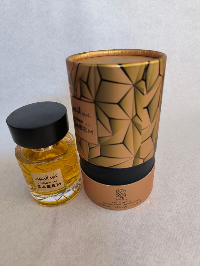 Nylaa Amber Al Zaeem Eau de Parfum