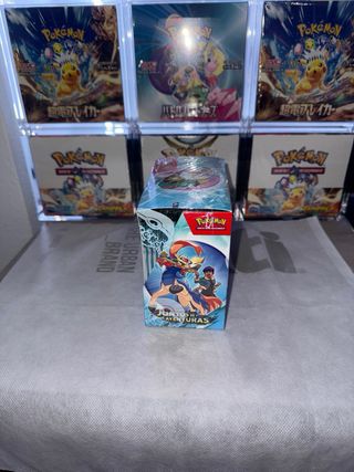 Pokemon Juntos de Aventuras Booster box