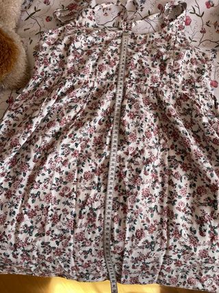 VESTIDO DE PULL BEAR y CHAQUETA OYSHO