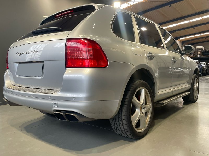 Porsche Cayenne 4.5 Turbo 2004, foto 13