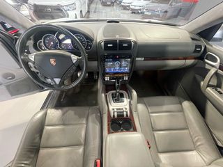 Porsche Cayenne 4.5 V8 TURBO 450CV