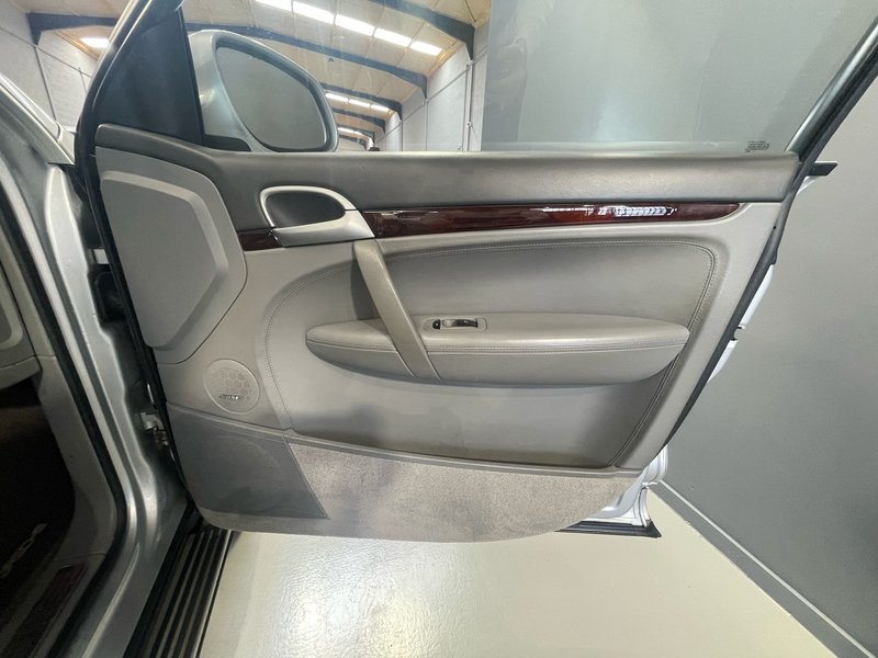 Porsche Cayenne 4.5 Turbo 2004, foto 28
