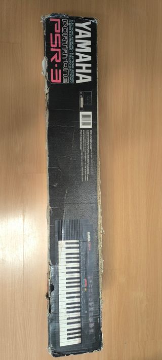 Yamaha PSR-3 EMBALAJE ORIGINAL