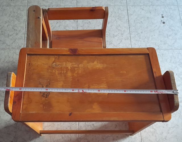 PUPITRE MONOPLAZA DEL AÑO 1963.