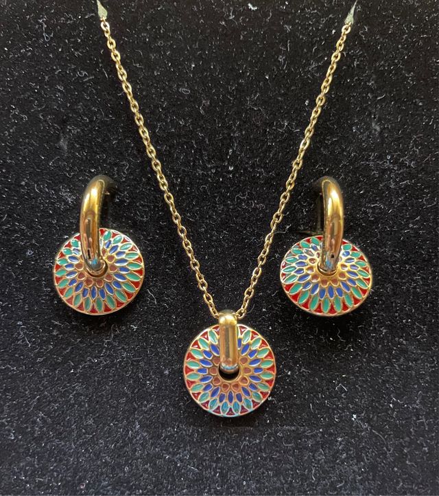 Conjunto collar y pendientes círculos esmaltados