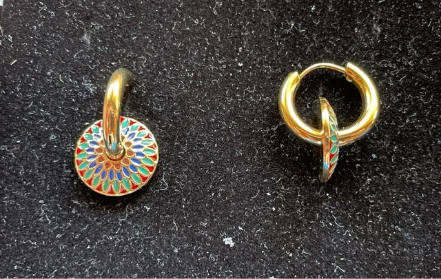 Conjunto collar y pendientes círculos esmaltados