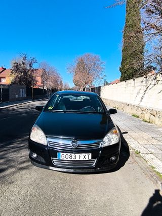 Opel Astra 2007