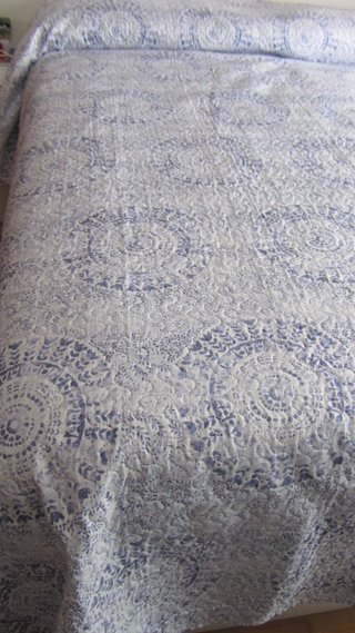 Varias Colchas cama, sábanas varias