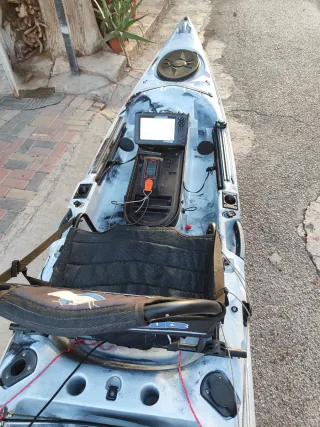 Kayak con motor torqueedo 