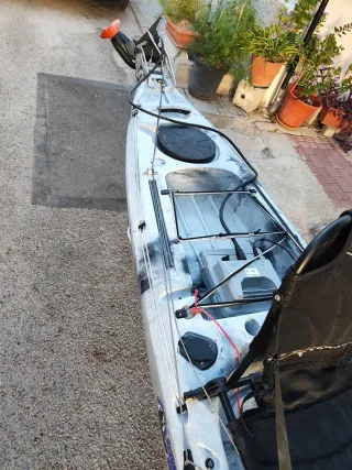 Kayak con motor torqueedo 
