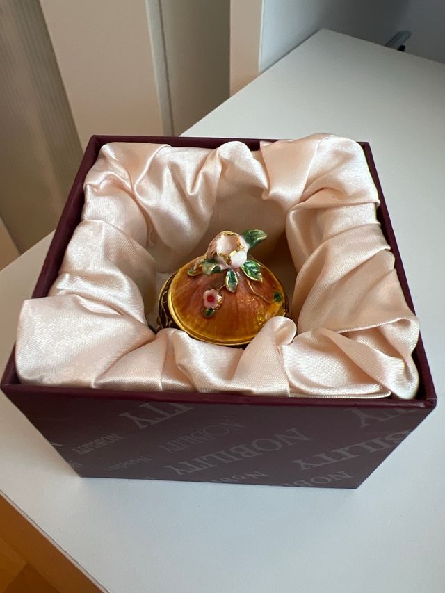 Cajita porcelana nido pajaros