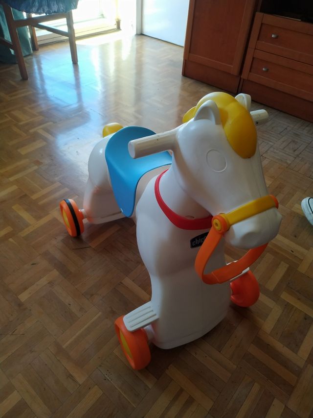 Caballito Balancín marca Chico