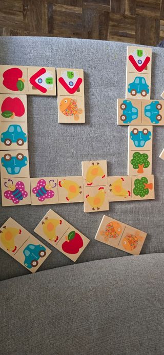 Dominó bebe 1año. Goula