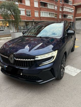Renault Espace E-Tech full hybrid iconic