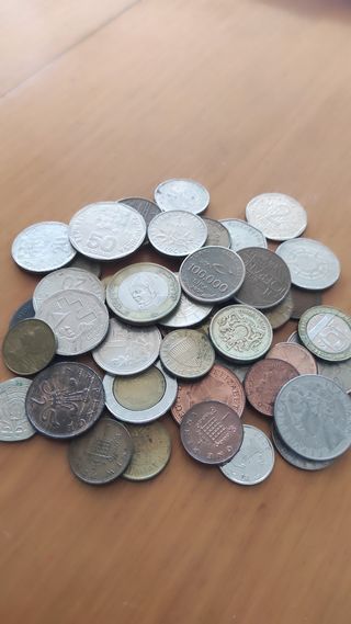Lote de monedas mundiales