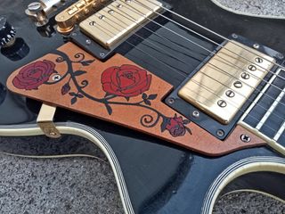 Golpeador artesanal MDF para guitarras Les Paul
