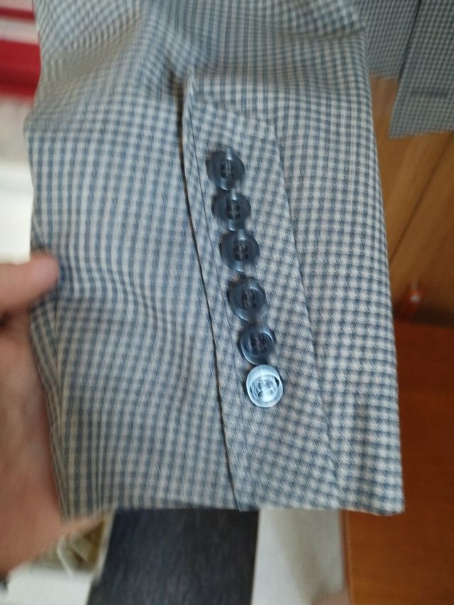 Chaquetilla de camperi, pata de gallo.