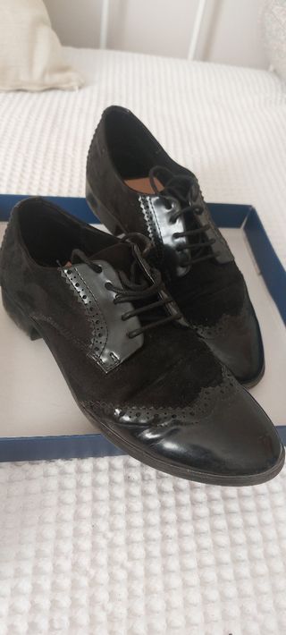 Mocasines negros