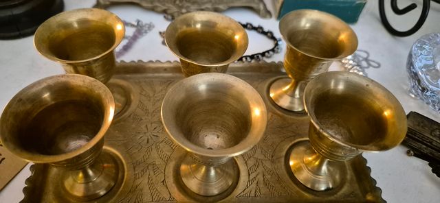 Huevera bronce años 70