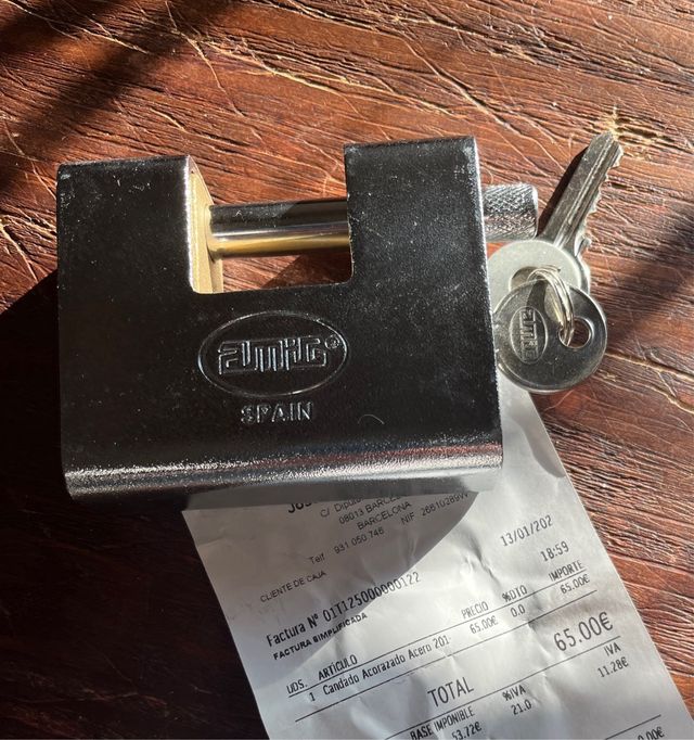 Candado de acero alta seguridad (NUEVO 67€)