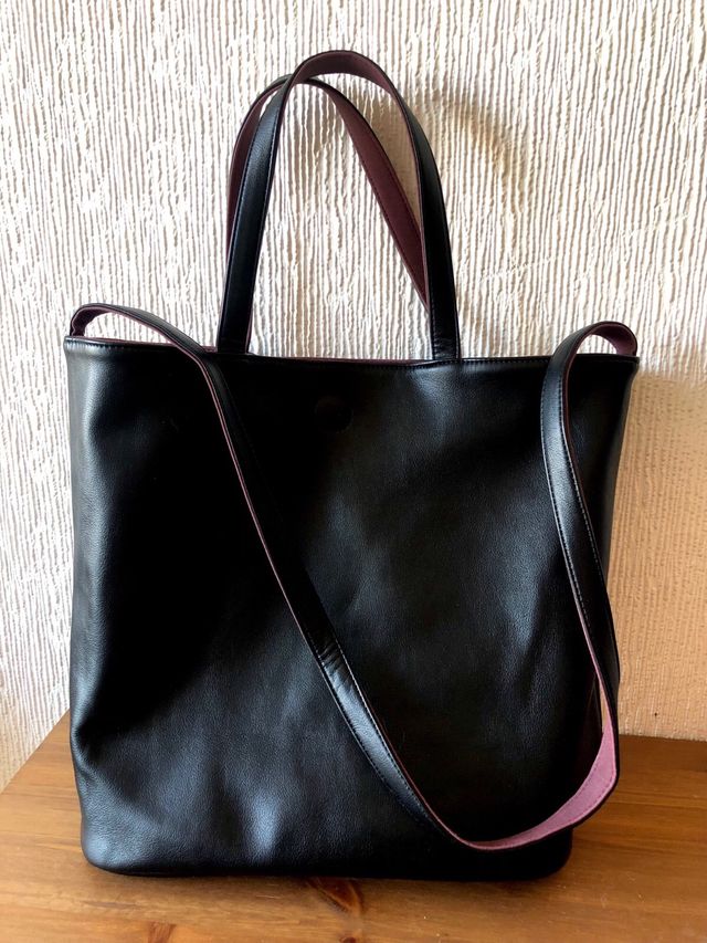 Bolso reversible grande negro Salvador Bachiller