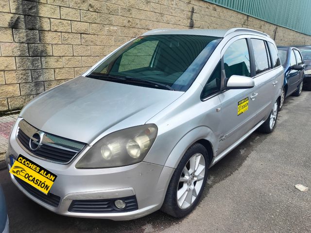 Opel Zafira para reparar 7plazas 2007