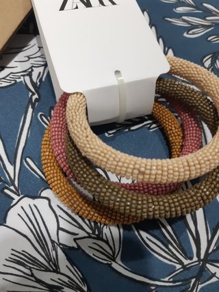 Pulseras Zara SIN ESTRENAR 
