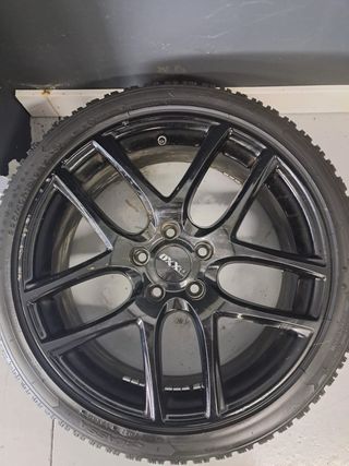 Llantas Mercedes 