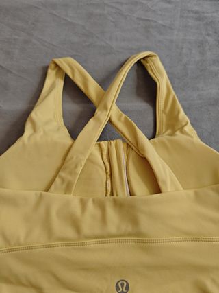 Sujetador lululemon 