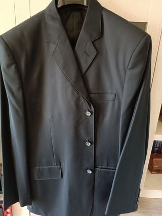 Traje de hombre talla 56