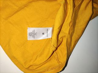 Camiseta de manga corta amarilla