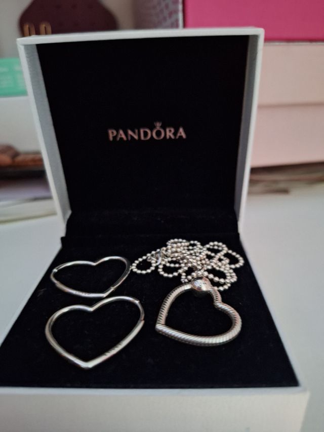 Conjunto de joyas!!! Pandora.