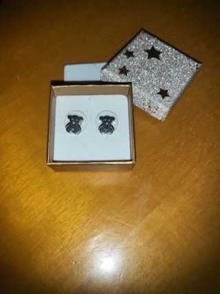 Pendientes Similares a Tous