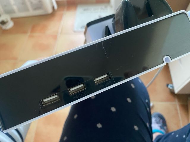 Organizador escritorio Silvercrest 3 usb