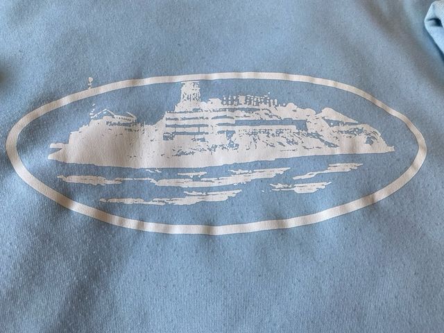 Sudadera corteiz baby blue