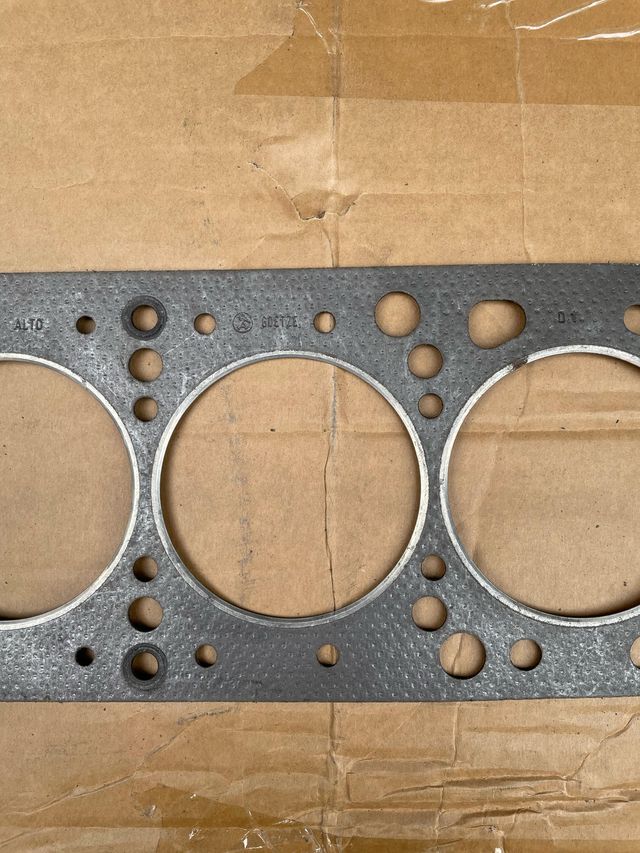 Guarnizione testata GOETZE 3002328700 per Fiat 124