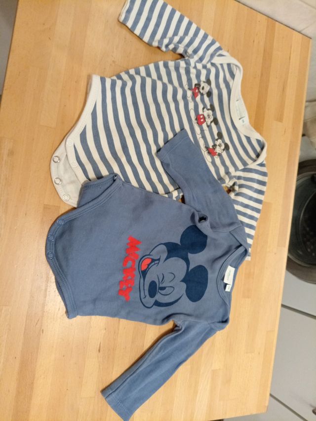 2 Bodies bebé Disney
