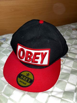 Gorra Obey