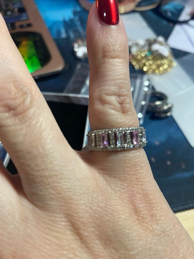 Anillo acero con circonita