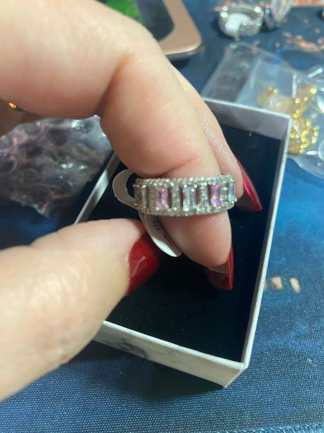Anillo acero con circonita