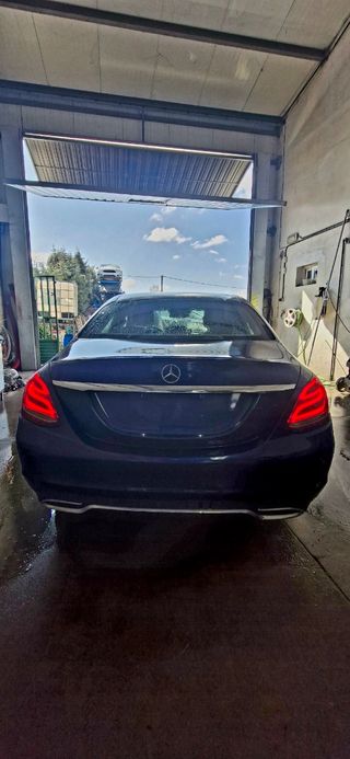 Despiece Mercedes-Benz  C 220 cdi año 2015