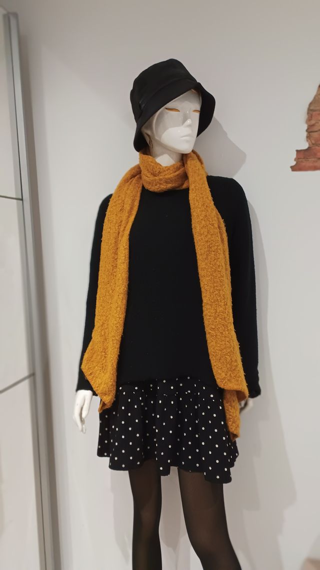 Vestido de lunares Stradivarius